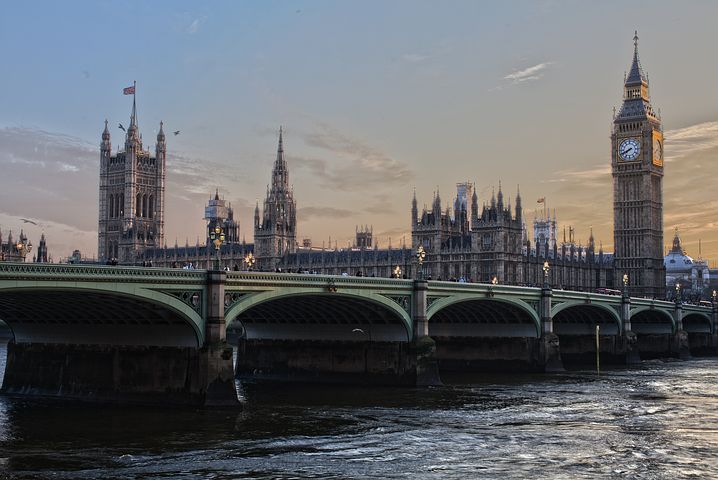 Chez Maliluno : anglais